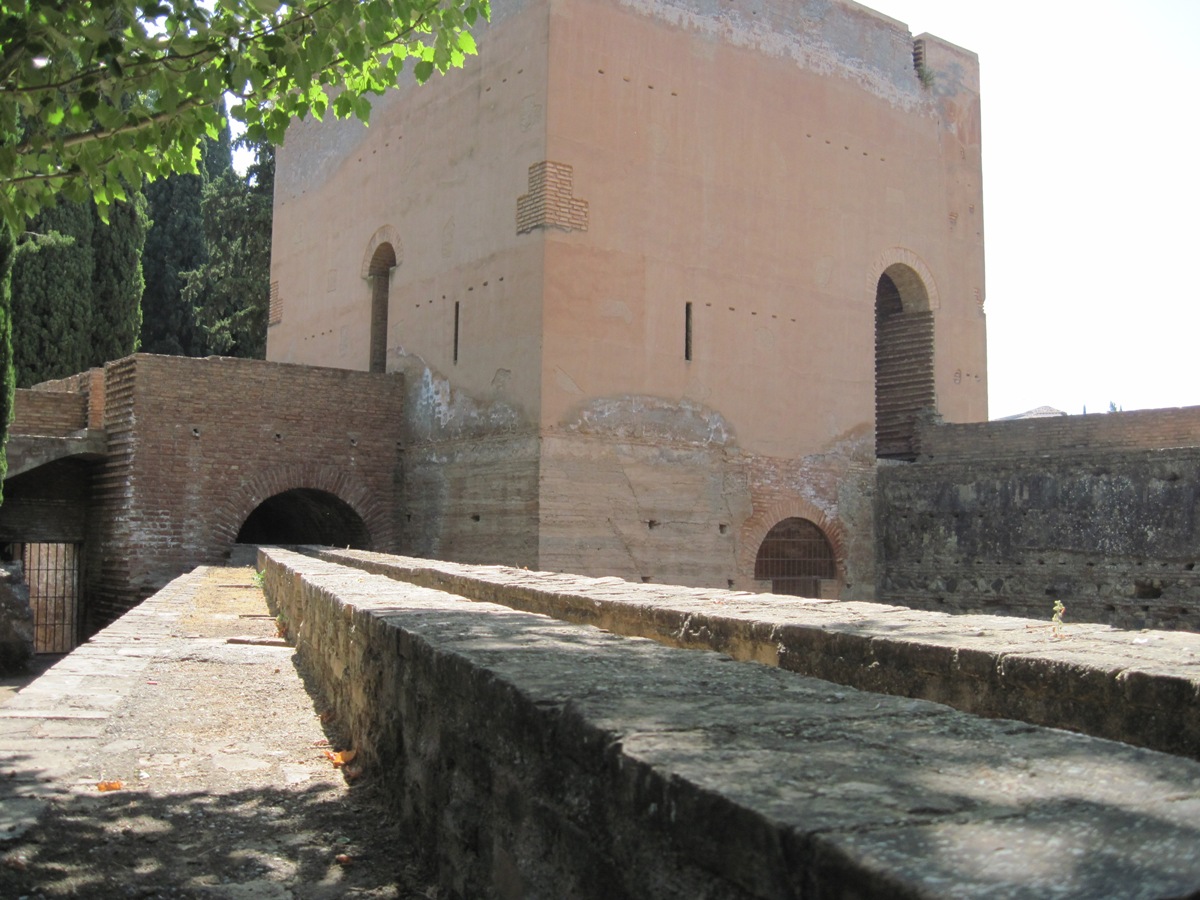 72- Alhambra- l'esterno